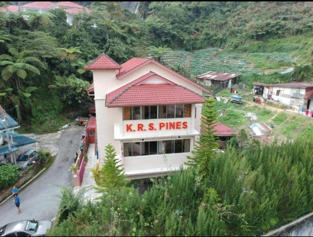 Krs Pines Hotel Cameron Highlands Esterno foto