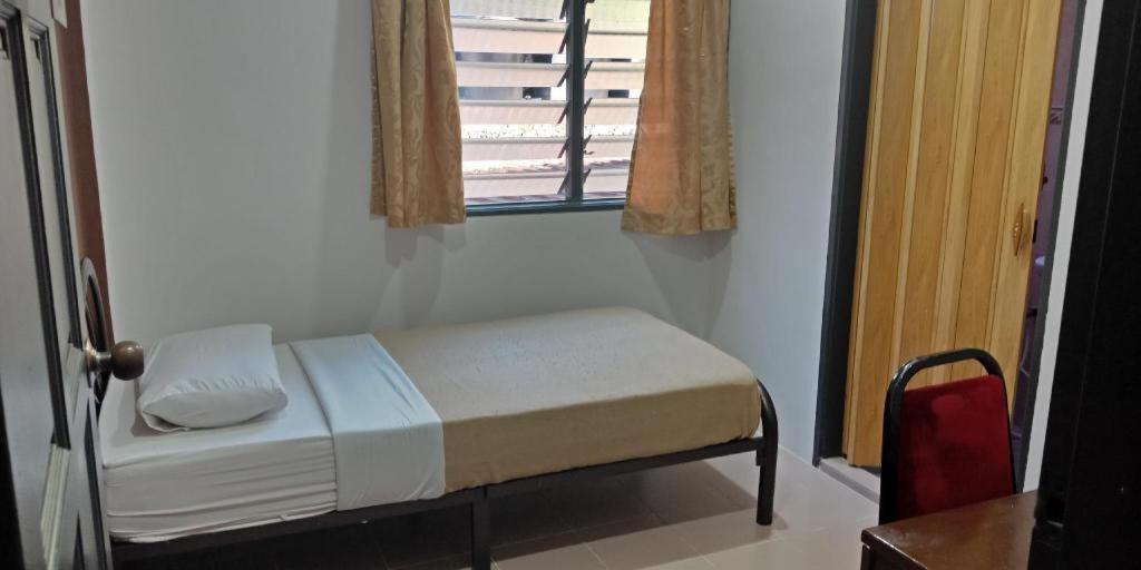 Krs Pines Hotel Cameron Highlands Esterno foto